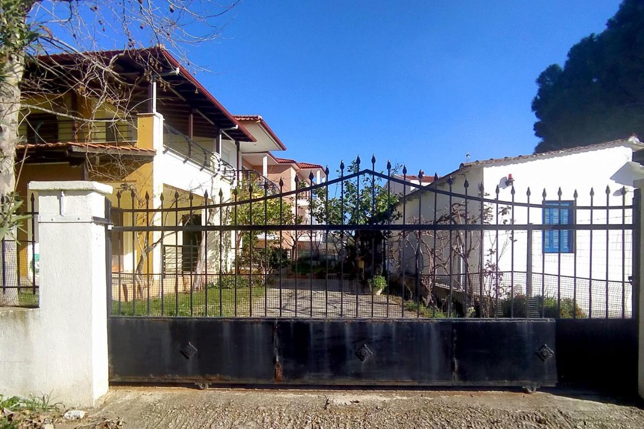 Nikiti Family House Villa Екстериор снимка