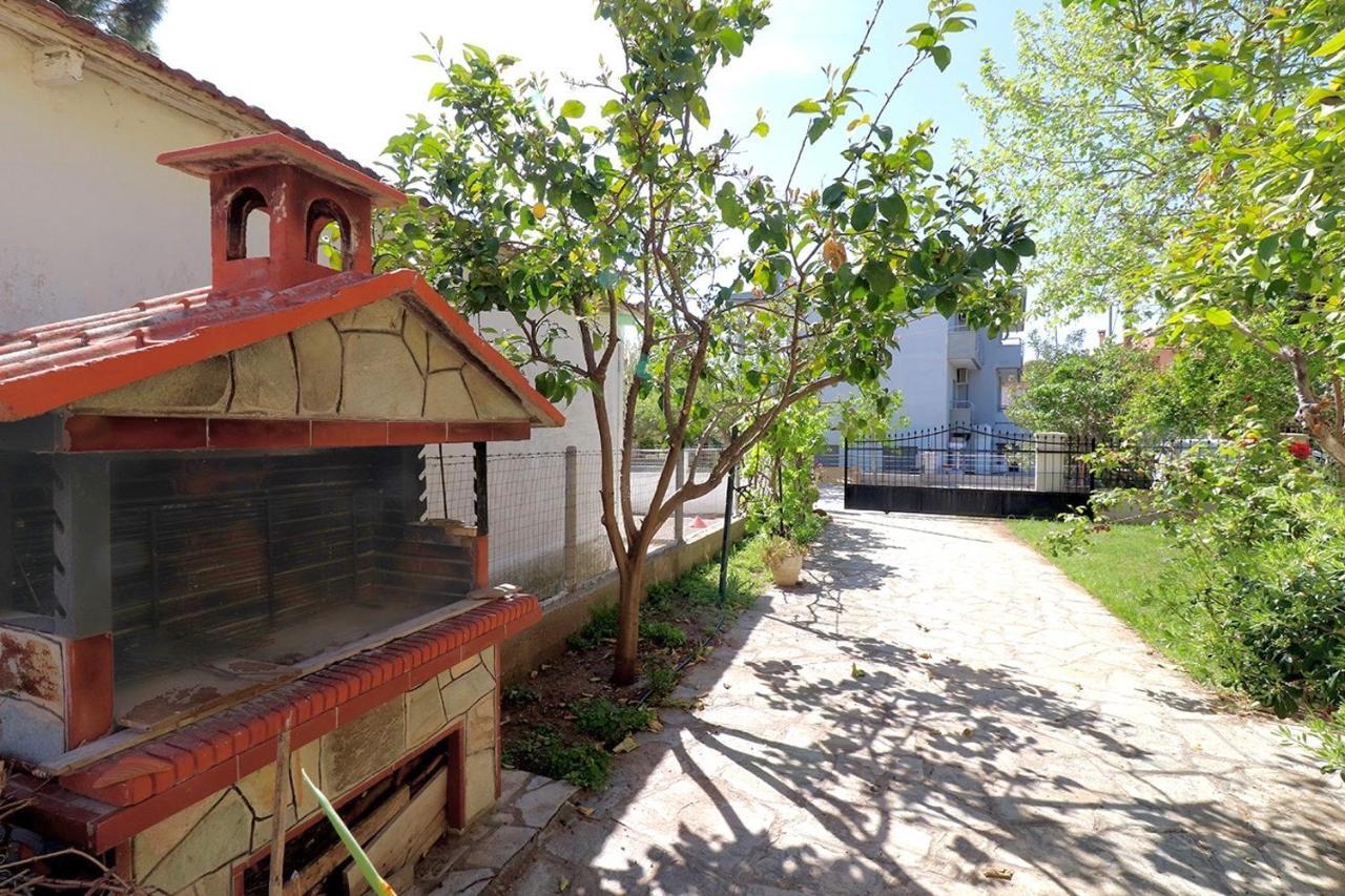 Nikiti Family House Villa Екстериор снимка